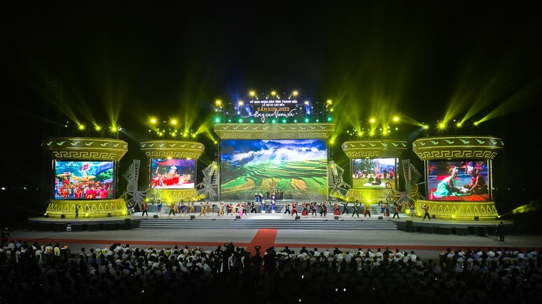 Thanh Hóa – Cuộc chuyển mình từ “ngựa vằn fake” đến du lịch 4 mùa ảnh 3