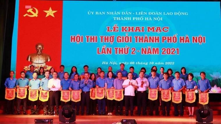Gần 300 thí sinh tranh tài tại Hội thi thợ giỏi thành phố Hà Nội lần thứ 2 ảnh 1