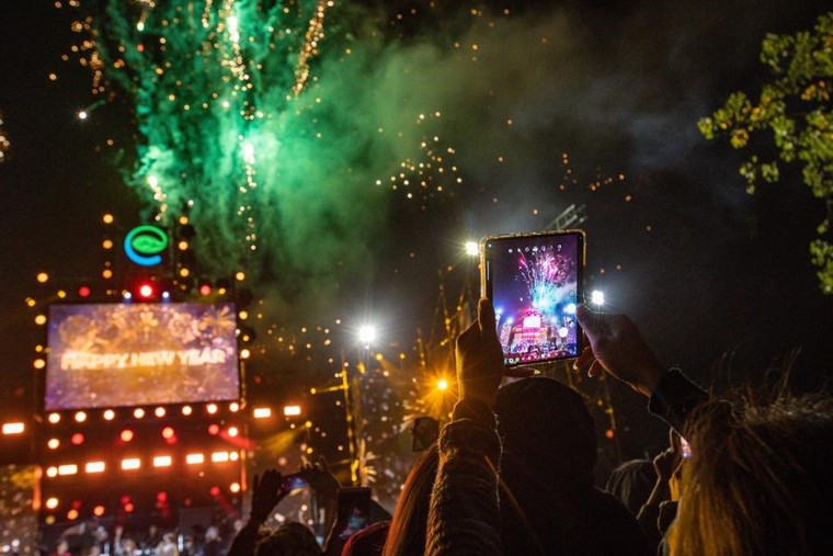 Hơn 20 nghìn cư dân Ecopark mãn nhãn cùng đại tiệc countdown hoành tráng ảnh 7