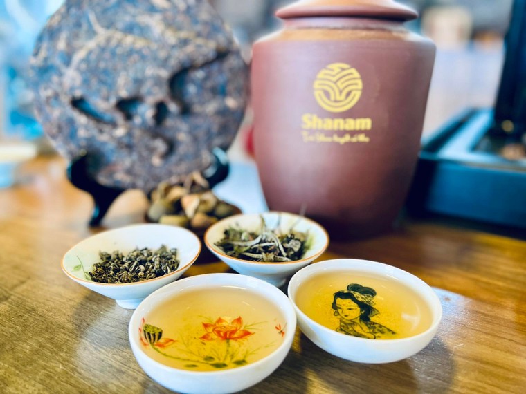 Độc đáo chùa cầu Hội An làm từ 20 kg trà shan tuyết cổ thụ ảnh 6