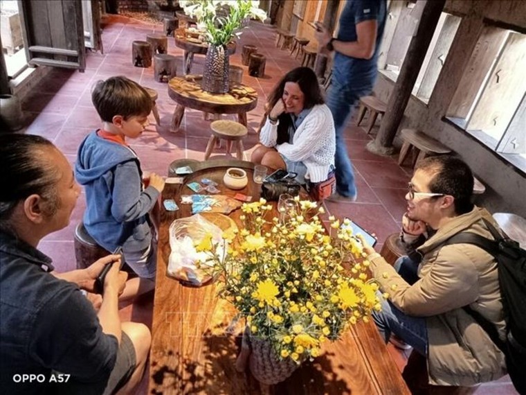 Cải tạo không gian nhà cổ tại Làng Đường Lâm ảnh 1