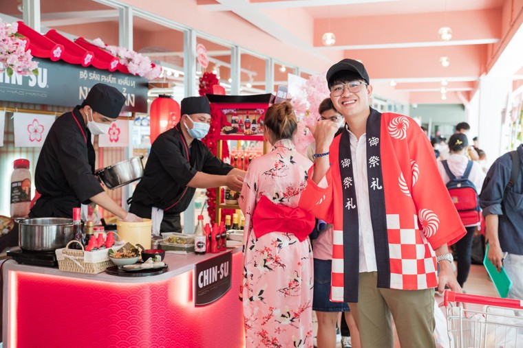 Bộ gia vị Chin-su 'đình đám' tại Nhật, hôm nay đã rộn ràng lên kệ tại Việt Nam ảnh 2