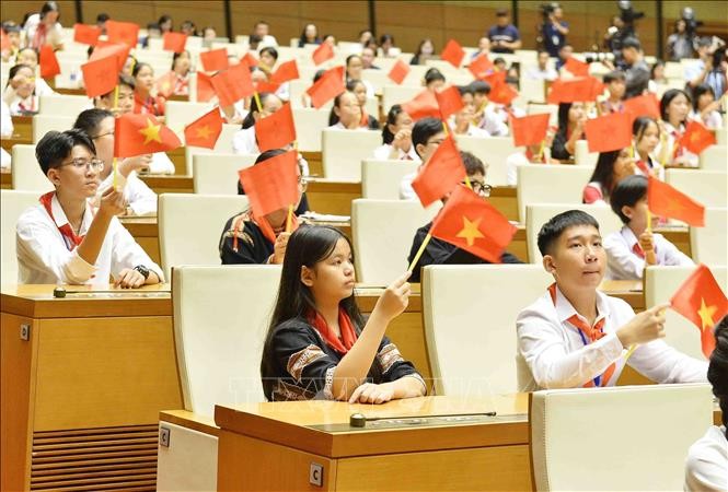 Chủ tịch Quốc hội dự Phiên họp giả định 'Quốc hội trẻ em' lần thứ nhất ảnh 1