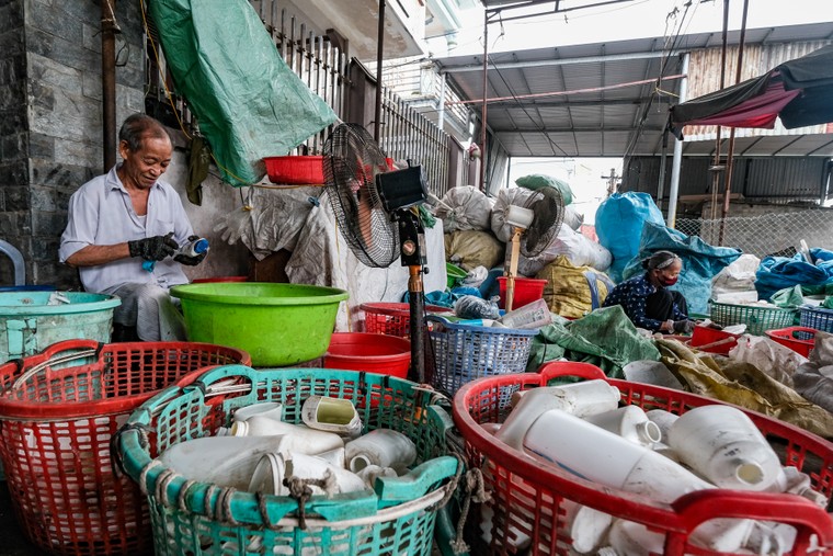 Làng nghề đổi đời nhờ phế liệu ảnh 5