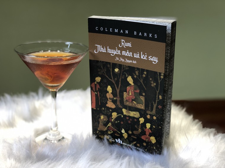 Thơ Rumi và lý tưởng hòa bình trên sa mạc chiến chinh ảnh 1