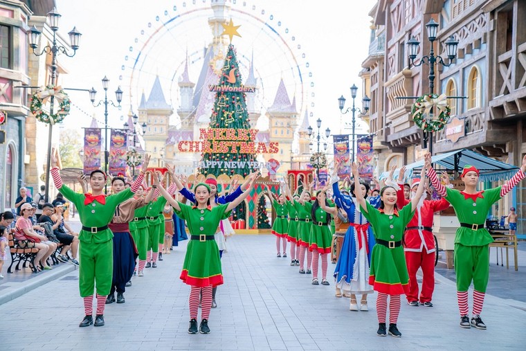 Phú Quốc United Center không hạ nhiệt sau 8Wonder Winter Festival ảnh 2