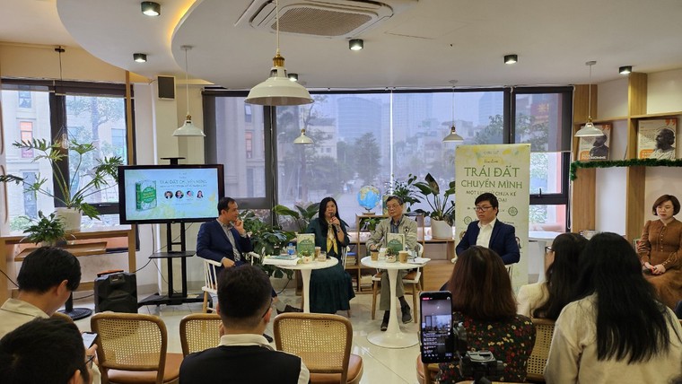 Trái đất chuyển mình - Diễn trình thăng trầm của các xã hội trong lịch sử ảnh 1