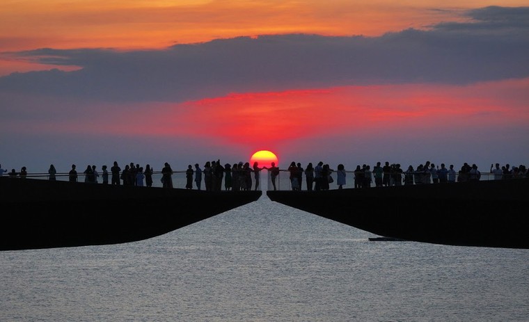 Thắp sáng kinh tế đêm, viên ngọc Phú Quốc đang dần tỏa sáng ảnh 4