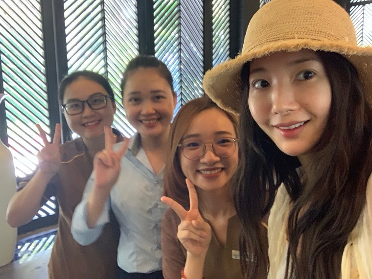 Săn hành trình nghỉ dưỡng Nha Trang của Park Min Young và dàn sao “Cô đi mà lấy chồng tôi” qua ảnh ảnh 4