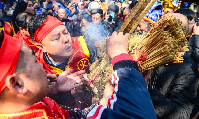 Hội làng - Vẻ đẹp nghìn đời của văn hóa Việt ảnh 2