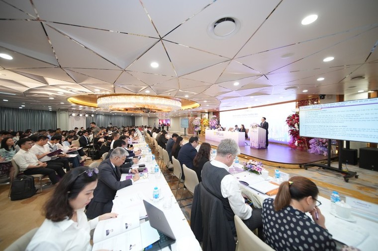 TPBank đặt kế hoạch lợi nhuận 7.500 tỷ tăng 34% năm 2024, kết quả tích cực ngay từ quý đầu ảnh 2