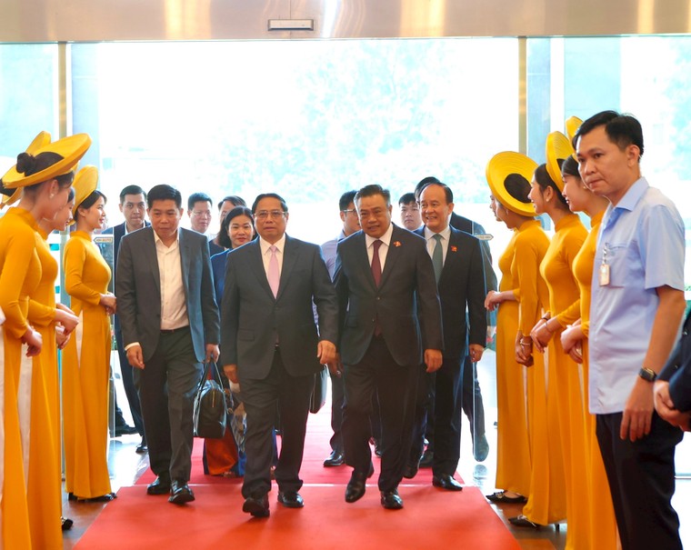 Tuyên dương 70 điển hình tiên tiến, người tốt, việc tốt và vinh danh “Công dân Thủ đô ưu tú” ảnh 1