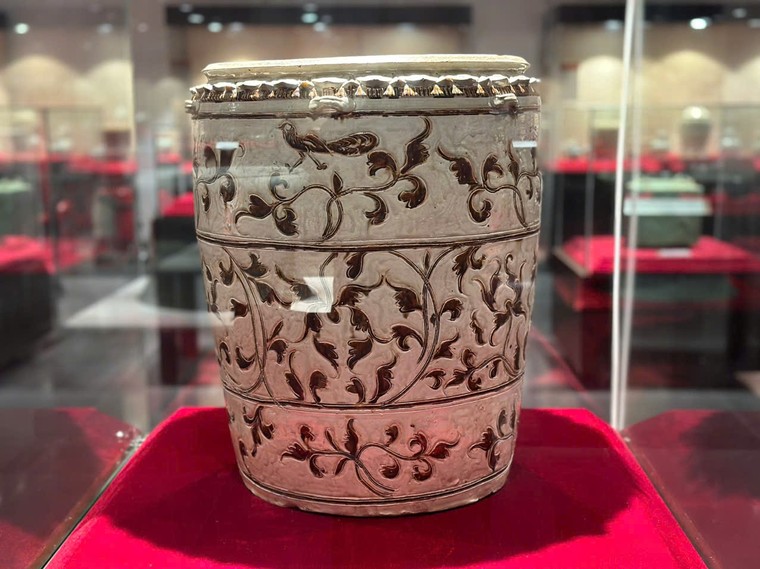 Trưng bày hơn 500 cổ vật quý tại Bảo tàng Hà Nội ảnh 2