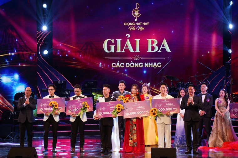 Giọng hát hay Hà Nội 2024: Đêm tỏa sáng của tài năng âm nhạc Thủ đô ảnh 3