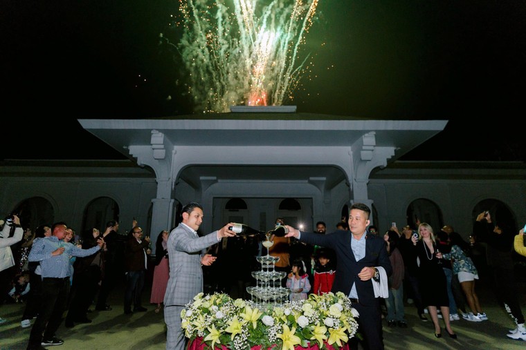 “Vũ trụ Vin” hóa “thánh địa countdown”, đón gần 1 triệu người trong đại tiệc chào năm mới 2025 ảnh 5