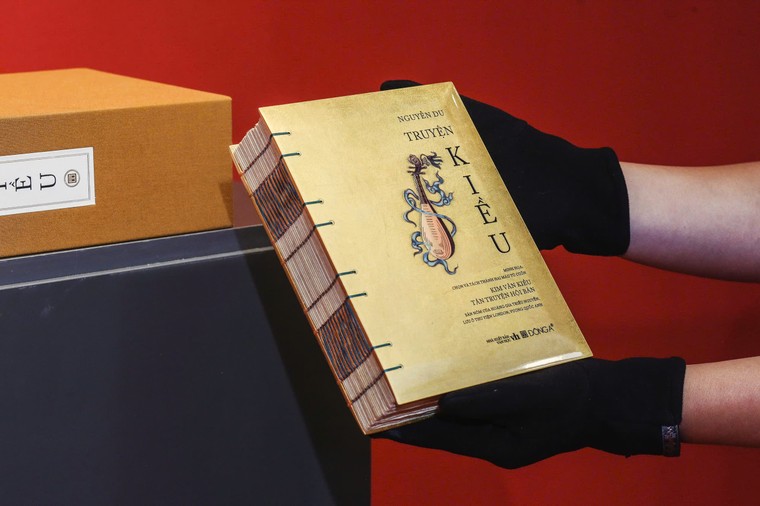 20 năm từ sách đẹp đến sách nghệ thuật ảnh 3