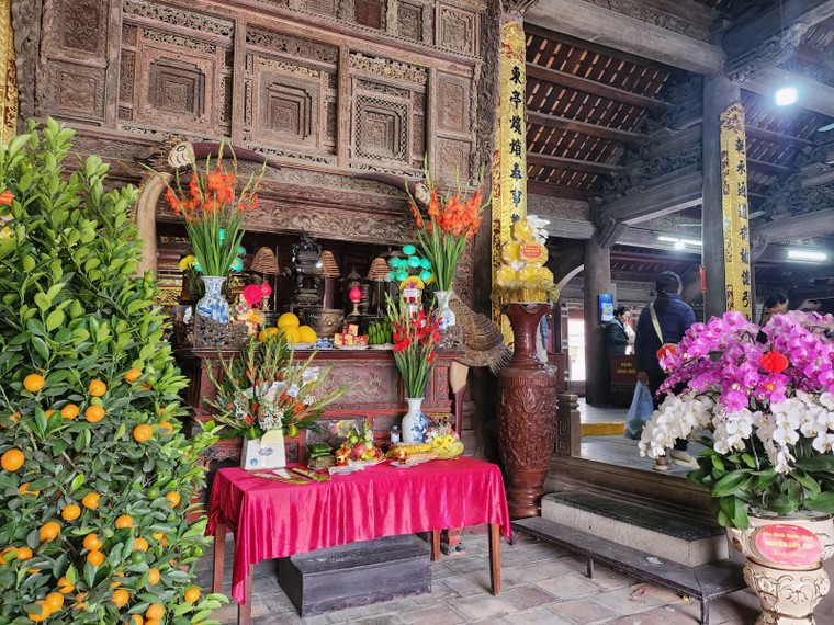 Chiêm bái ngôi đình gần 300 năm tuổi ở Hà Nội ảnh 4