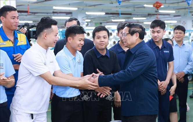 Thủ tướng khảo sát tình hình sản xuất, kinh doanh tại Quảng Nam ảnh 1