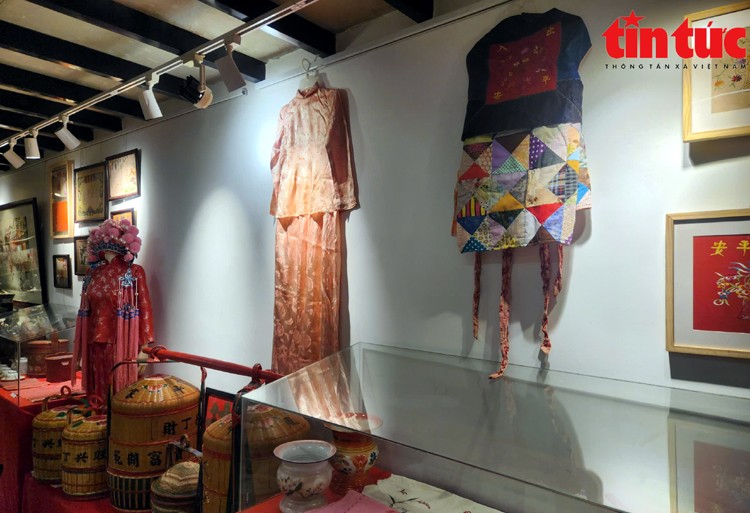 Trưng bày gần 3.000 kỷ vật người gốc Hoa ở Chợ Lớn ảnh 7