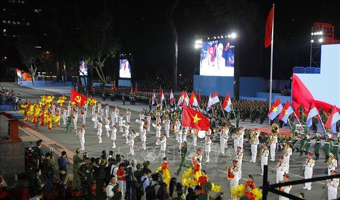 50 năm thống nhất đất nước: Tổng hợp luyện diễu binh, diễu hành lần thứ hai ảnh 2