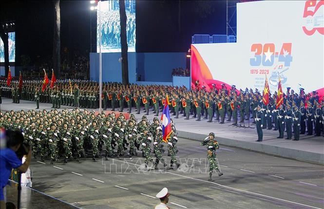 50 năm thống nhất đất nước: Tổng hợp luyện diễu binh, diễu hành lần thứ hai ảnh 6