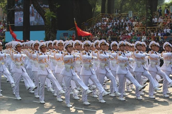 Lễ diễu binh, diễu hành kỷ niệm 50 năm Ngày Giải phóng miền Nam, thống nhất đất nước ảnh 13