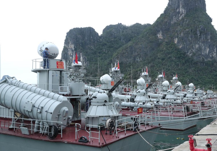 Hải quân nhân dân Việt Nam - 70 năm hành trình giữ biển ảnh 2