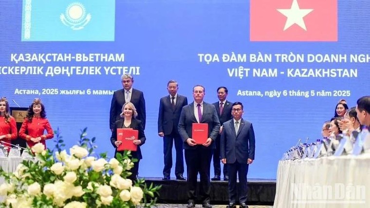 Vietjet ra mắt hãng hàng không Vietjet Qazaqstan ảnh 2