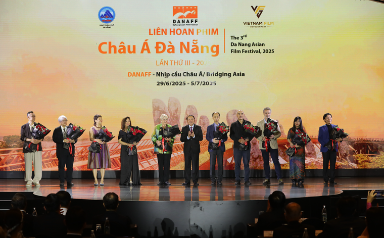 Liên hoan phim châu Á Đà Nẵng lần thứ III - Bữa tiệc điện ảnh rực rỡ sắc màu ảnh 1