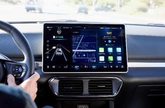 Chủ xe VinFast VF 8: Mỗi ngày cầm lái là một ngày tận hưởng ảnh 1