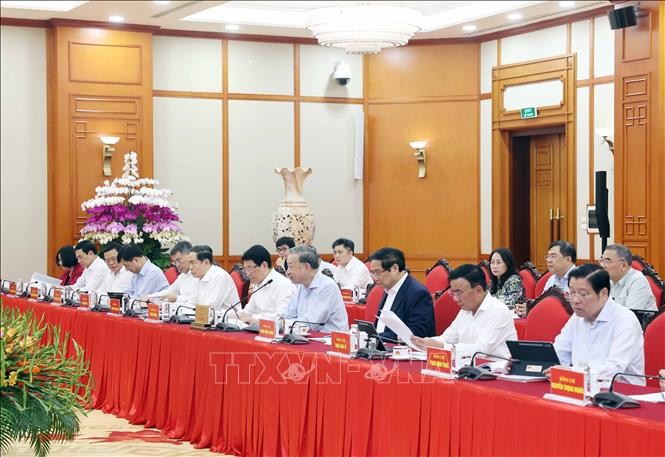 Tổng Bí thư Tô Lâm chủ trì cuộc làm việc của Bộ Chính trị với Ban Thường vụ Đảng uỷ Công an Trung ương ảnh 1