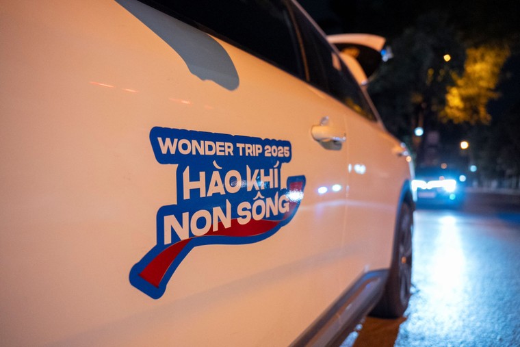 Wonder Trip 2025: Đoàn xe VinFast xuyên Việt tạo nên những khoảnh khắc đẹp như mơ ảnh 2