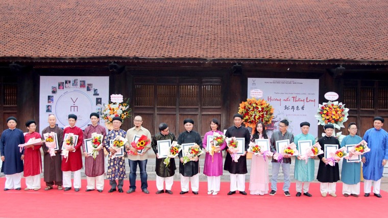 Thư pháp gia Nam Phong Bùi Hải Nam - Gìn giữ mạch ngầm văn hóa từ nét chữ xưa ảnh 4