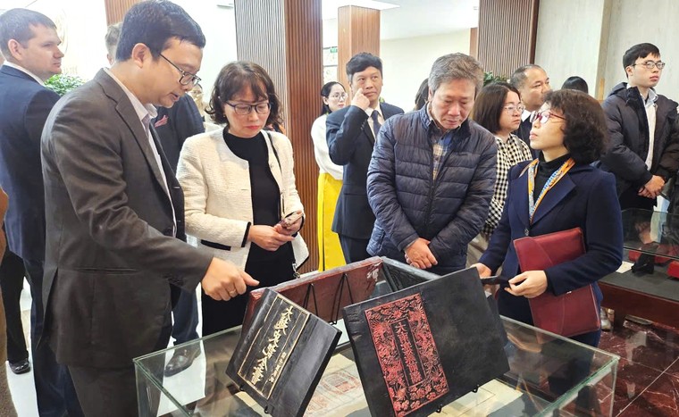 Tăng cường khả năng tiếp cận di sản tư liệu cho cộng đồng ảnh 3