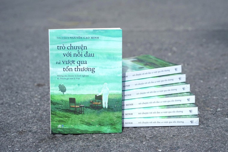 Viết lại chân dung người tổn thương từ góc nhìn nhà trị liệu tâm lý ảnh 2