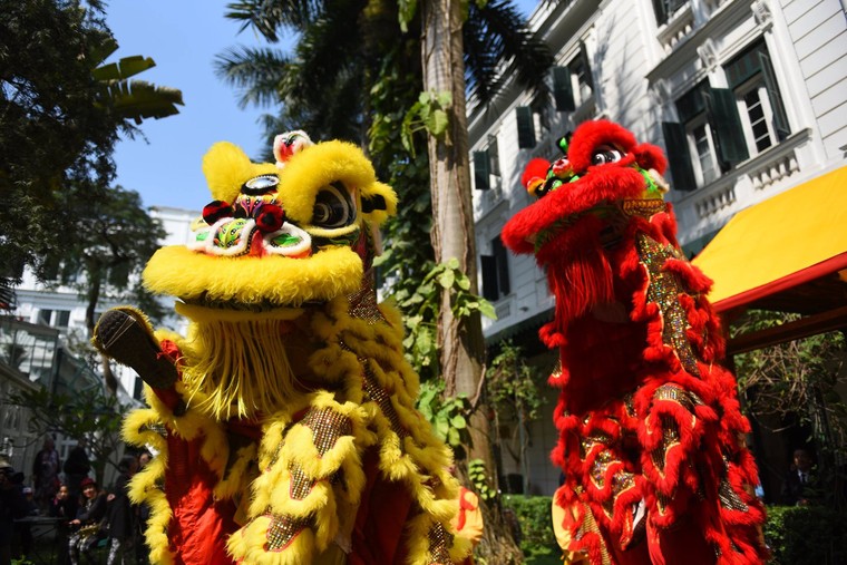 Đánh thức di sản Liễn làng Chuồn trong không gian trăm tuổi giữa lòng Thủ đô ảnh 1