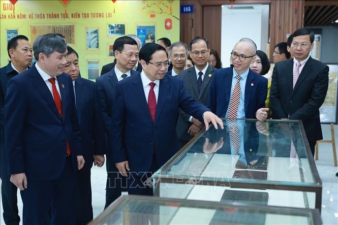 Thủ tướng thăm và làm việc với Viện Hàn lâm Khoa học và Xã hội Việt Nam ảnh 4