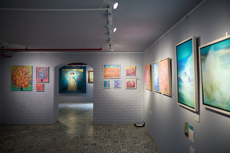 Triển lãm mỹ thuật quốc tế “Chon’s Hanoi mini art fair 2026”- điểm gặp gỡ sáng tạo của nghệ thuật đương đại ảnh 4