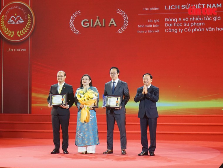 Giải thưởng Sách Quốc gia lần thứ 8 vinh danh các tác phẩm tiêu biểu ảnh 2