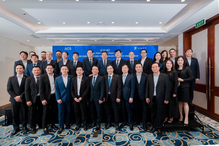 ACB và VNPT hợp tác toàn diện, mở rộng hệ sinh thái tài chính – công nghệ, thúc đẩy chuyển đổi số ảnh 1