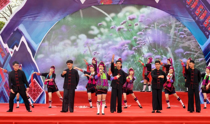 Khám phá Lễ hội Sóng Mun của người Dao Thanh Y ảnh 2