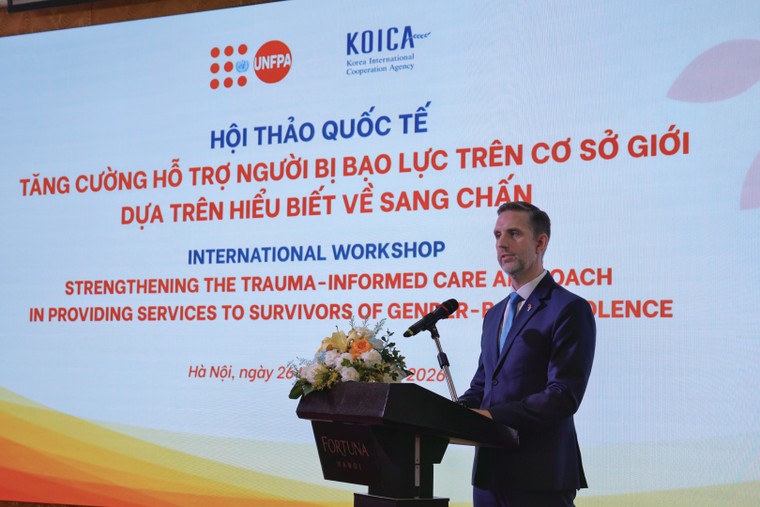 UNFPA tăng cường hỗ trợ phụ nữ và trẻ em gái bị bạo lực tại Việt Nam ảnh 1
