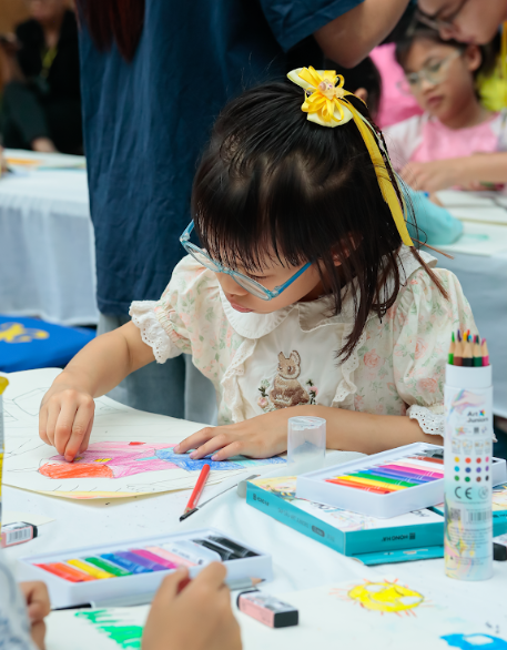 Phụ huynh và giáo viên đánh giá cao cuộc thi Di sản trong mắt em 2026 ảnh 6