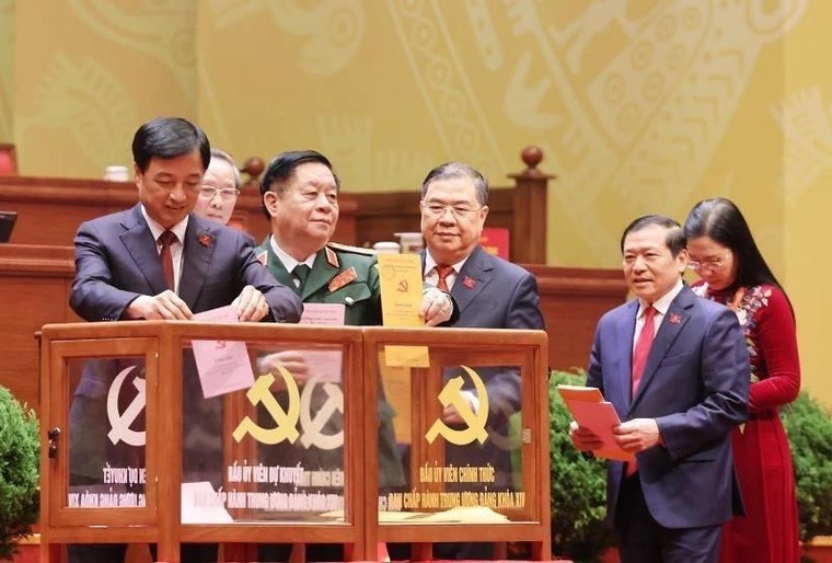 Thủ tướng Phạm Minh Chính: Tăng tốc bứt phá, quyết tâm thực hiện thắng lợi Nghị quyết Đại hội XIV của Đảng ảnh 1