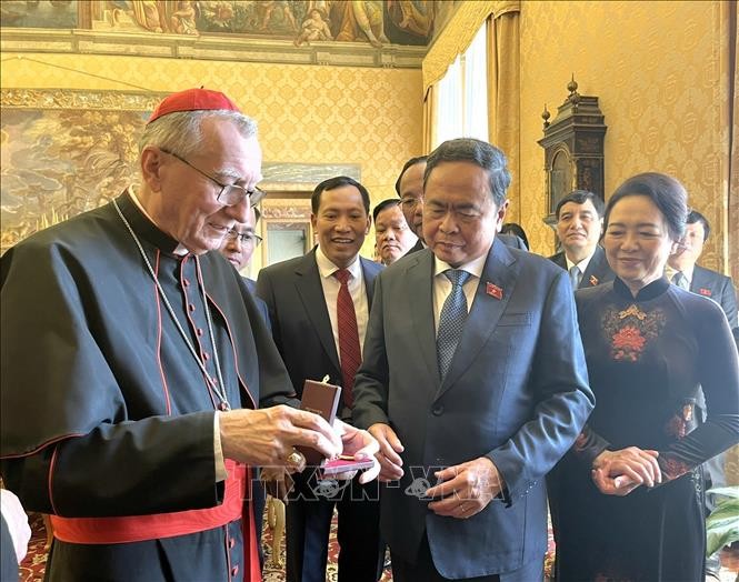 Chủ tịch Quốc hội Trần Thanh Mẫn gặp Thủ tướng Tòa thánh Vatican ảnh 2