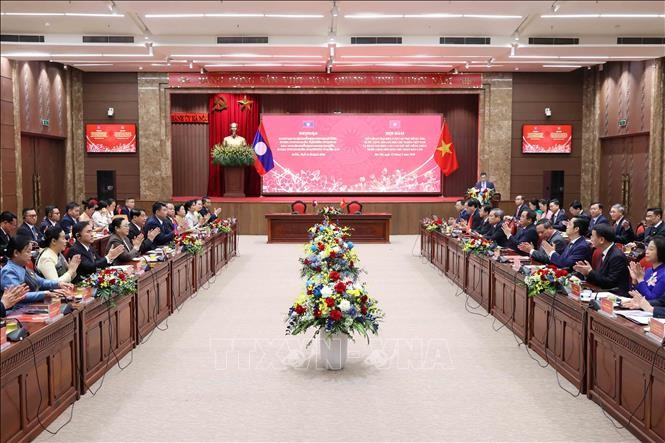 Thúc đẩy hợp tác toàn diện giữa Hà Nội và Viêng Chăn trong giai đoạn mới ảnh 1