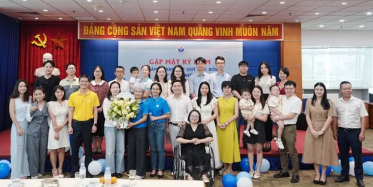 Kỷ niệm 19 năm thành lập Quỹ học bổng Thắp Sáng Niềm Tin: Hành trình bền bỉ lan tỏa giá trị nhân văn ảnh 1
