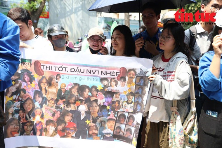 Kết thúc môn thi toán, đề thi được đánh giá bám sát chương trình ảnh 2