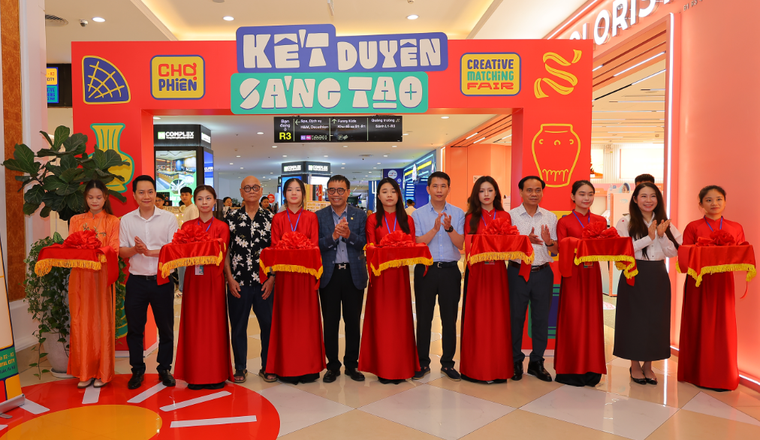 Hà Nội khởi động “Kết duyên sáng tạo” - Nối dài di sản làng nghề vào đời sống đương đại ảnh 1