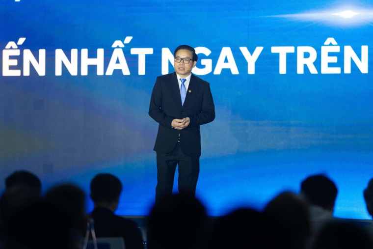 Khai trương hệ thống Trung tâm Phẫu thuật Robot Công nghệ cao đa kết nối đầu tiên tại Việt Nam ảnh 3